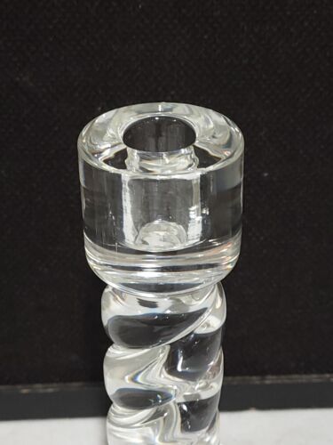 (1) SIGNED 8 1/4" Steuben Crystal Braided Twist Candlestick Candleholder - Picture 2 of 9