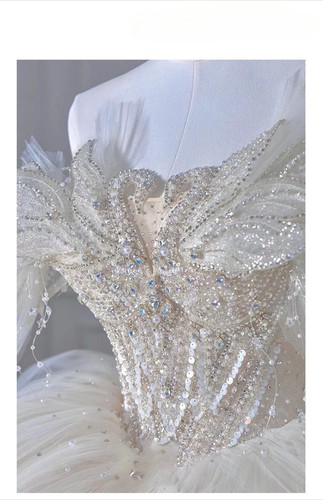 Luxury White Wedding Dresses Strapless Beaded Backless Ball Gown Bridal Gowns - Picture 6 of 10