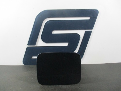 2003 Cadillac CTS Gas Door Fuel Lid (Blue-722J, FLAWS: Scratches) - Picture 2 of 12