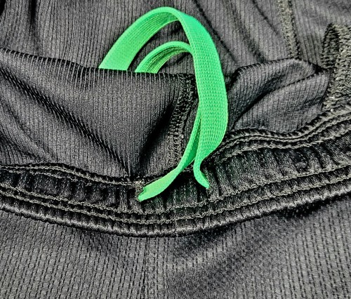 Under Armour Heatgear Basketball Shorts Youth Boy's YLG Black - Picture 5 of 7