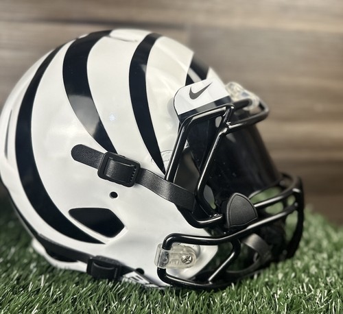 CUSTOM CINCINNATI BENGALS WHITE ALTERNATE Riddell Speed FULL SIZE HELMET - Picture 1 of 9