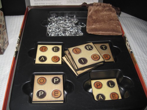 WORDSPOT Discovery Edition Hidden Word Game for Two Players FRONT PORCH CLASSICS - Picture 6 of 8