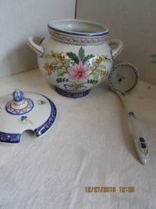 Carvalhinho-Porto-Small-Soup-Tureen-amp-Ladle-Hand-Painted-Portugal-EUC