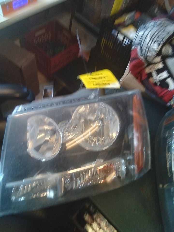 Picture 1 of 6