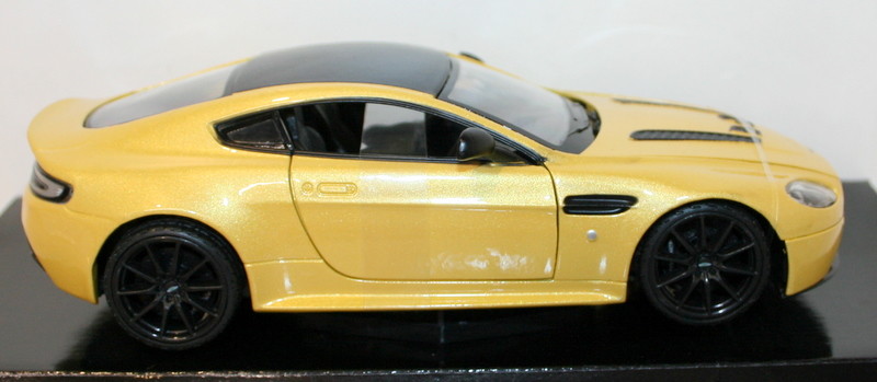 Picture 4 of 5