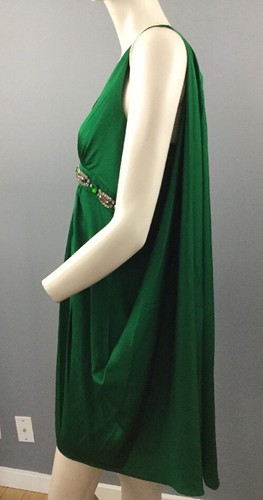 Vestido Trina Turk Capa Joya Verde Talla 4  - Imagen 8 de 12