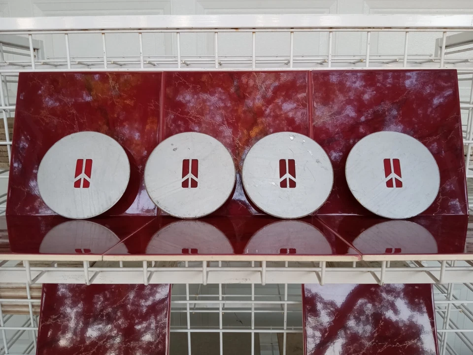 Oldsmobile 88 1993-1995 tapa central (4) tapas no mecanizadas de 7,75" #25613984 vintage Foto 2 de 4