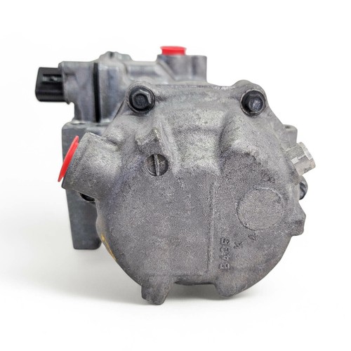 Toyota Prius C 14-19 A/C Air Condition Compressor & Pulley 88370-52012, C049, EO - Picture 8 of 9