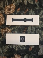 Apple Watch SE S/M 40mm Midnight Aluminum Case Midnight Sport Band - (MR9X3LL/A)