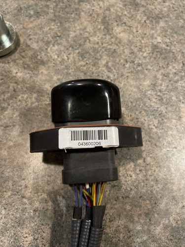 Detroit Diesel A6805404905 Electrical Wiring Harness - Picture 3 of 9