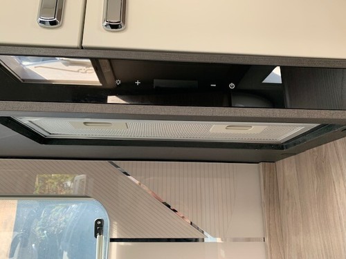 2025 Swift Challenger Exclusive 560 - Island Bed - WAS £35,425 - Picture 11 of 17