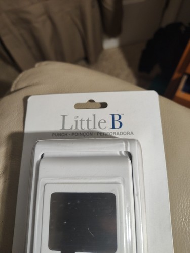 Little B Speech Bubble Punch Brand New - Picture 7 of 7