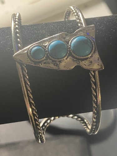 Chico's Two Earrings Boho Southwest Turquoise/Howlite/Copper & BONUS: Bracelets - Picture 4 of 21