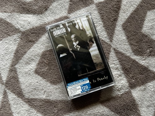 KORN : LIFE IS PEACHY THAILAND CASSETTE ORG SEAL