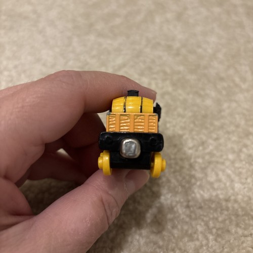 Thomas Friends Stephen Yellow Diecast Train Tank Engine Toy Figure Talk Light - Picture 13 of 14