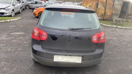 Aggancio cintura sicurezza anteriore sinistro VOLKSWAGEN GOLF 5 1K3857755AEYLZ - Foto 10 di 20