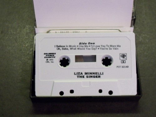 Liza Minnelli The Singer (Cassette) - Picture 4 of 6