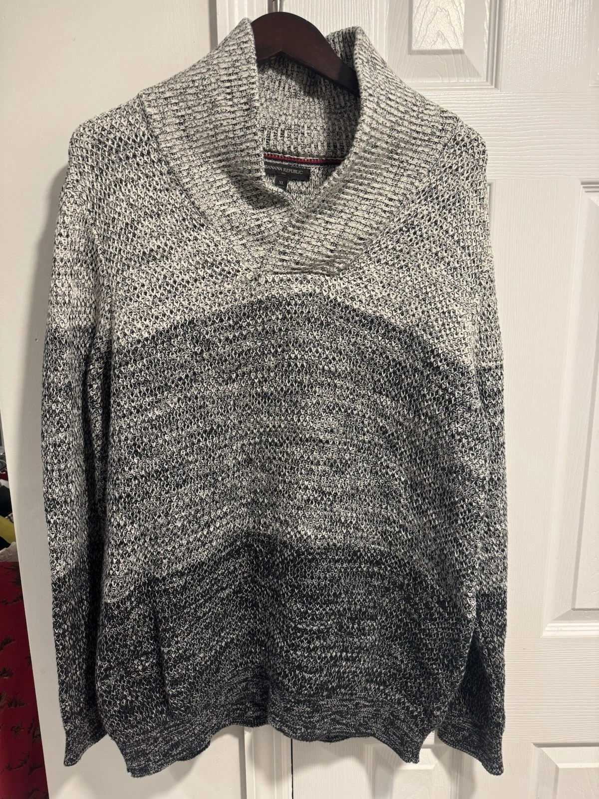 Banana Republic Men's Grey Merino Wool Sweater XL