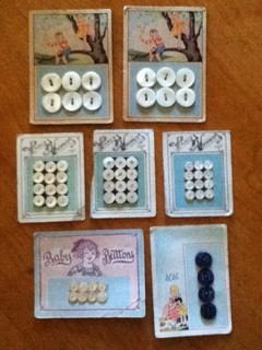 VINTAGE 7 SLEEVES PARIS NOUVEAUTE BUTTONS ORIGINAL CARDS BABY BUTTONS. OTHERS