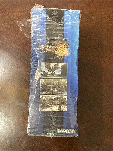 Monster Hunter 3 Tri Nintendo Wii Bundle With Classic Controller Pro & Game - Picture 4 of 6