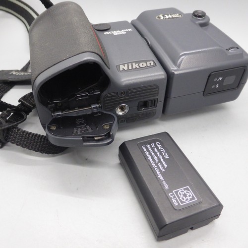 Cámara digital Nikon Coolpix 995 3,2 MP negra probada - Imagen 8 de 10