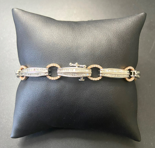 10k Two-tone est.3.5ct tw Baguette Round Diamond Circle Link Bracelet 7.5" 12.6g - Picture 4 of 17