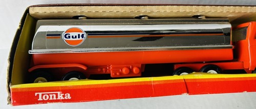 Vintage Tonka Toy Tanker 900 Semi Truck Gulf Oil 836332 Trailer Tank Red - Picture 3 of 8