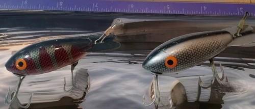 Esche da pesca vintage in legno dipinte a mano esche da pesca  - Foto 1 di 4