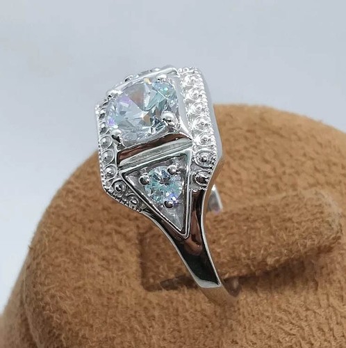 Anello di fidanzamento art deco diamante simulato taglio tondo 2 ct placcato oro bianco 14 kt - Foto 5 di 11