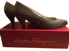 Salvatore Ferragamo Shoes  2 Tone Leather Taupe Brown 10 1/2 AAAA Italy Box