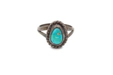 Vintage Native American Navajo Sterling Silver Turquoise Ring Size 5.75