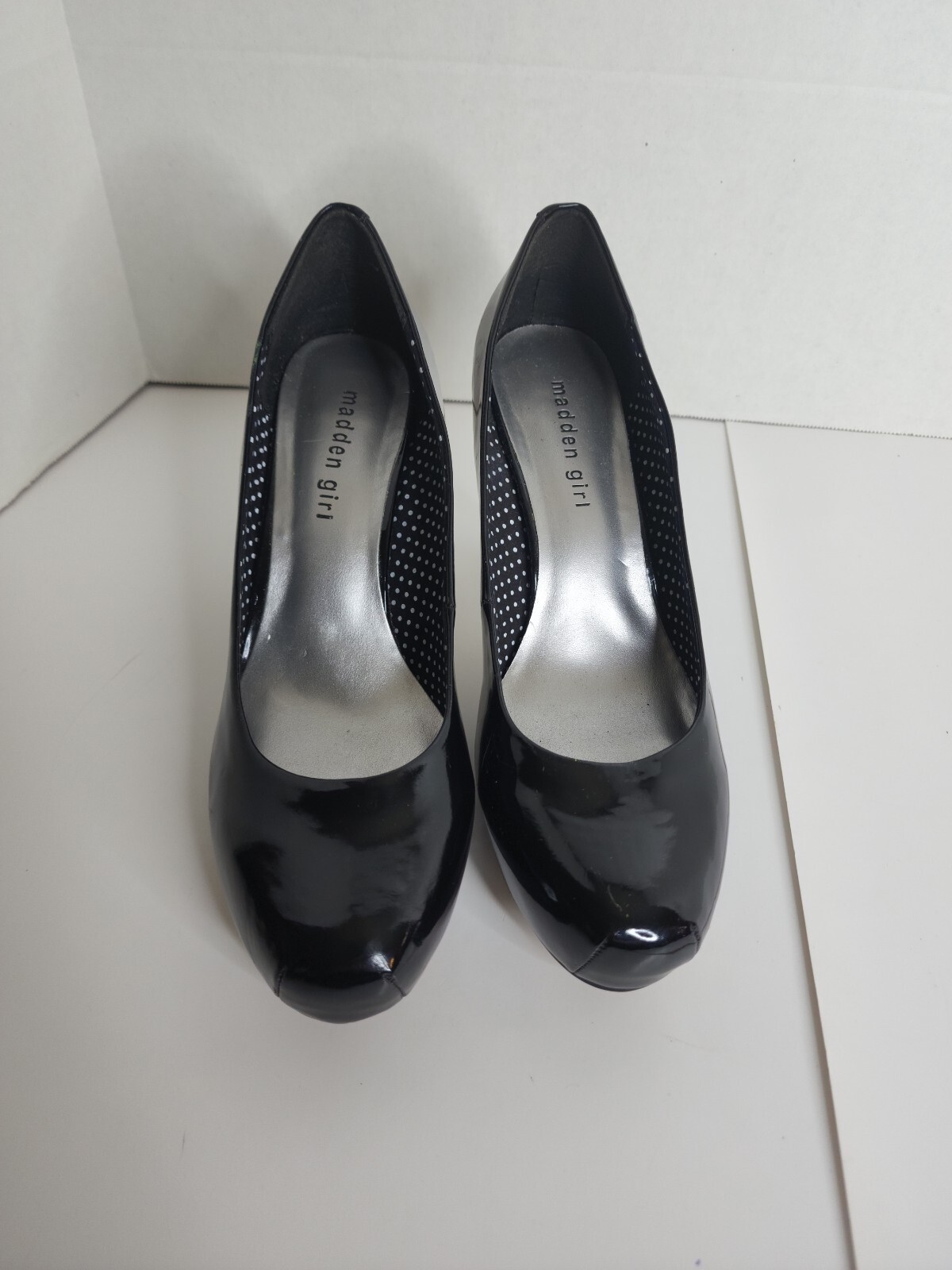 madden girl black pumps