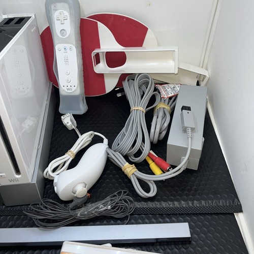 Nintendo Wii Console Bundle 1x Motionplus Controller RVL-001 PAL +Games Gamecube - Picture 3 of 6