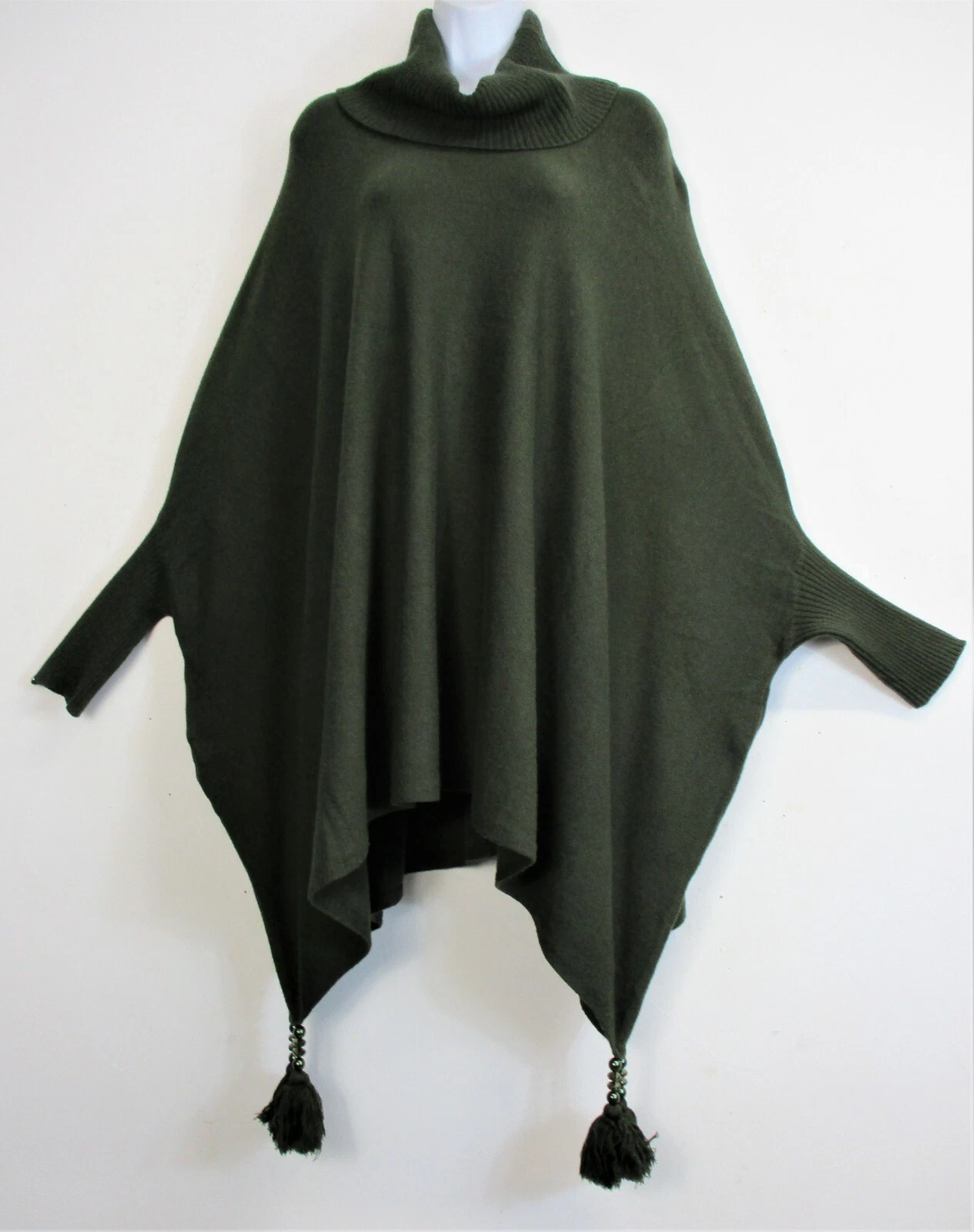LADIES/WOMENS LAGENLOOK KNITTED TASSELED PONCHO/CAPE/JUMPER/POLO OneSize:Plus
Opens in a new window
