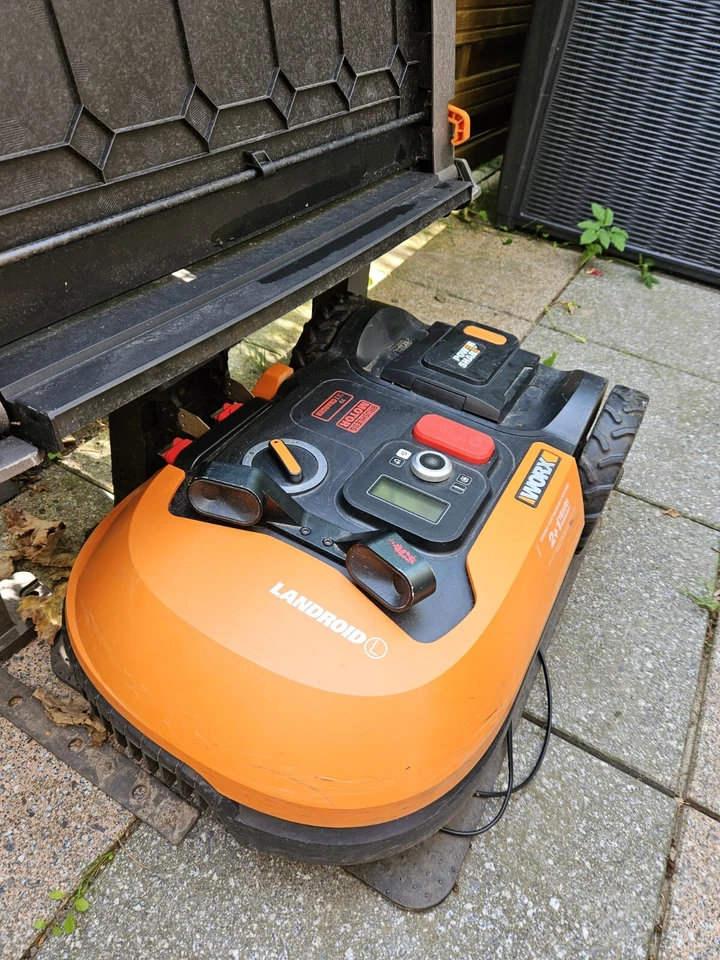 Mähroboter  WORX L  Bis 800m2