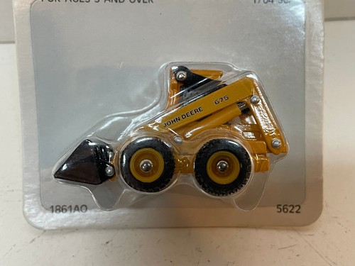 Ertl 1/64 Mighty Movers John Deere 675 Skid Steer Loader #5622 - Picture 2 of 3