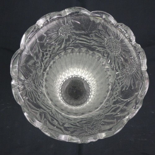 KIG Malaysia Glass  Sunflower Vase 5.5" & Candle Vases 4" Tall Set of 5 - Picture 6 of 14