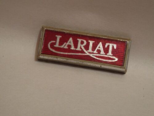 Lariat Glove Box Emblem 1977 1978 1979 Ford F100 F150 F250 F350 77 78 79 Truck C - Foto 4 di 9