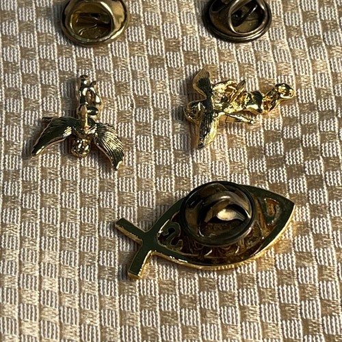Jesus & 2 Angel Lapel Pins Gold Tone - Set Of 3 - Picture 5 of 6