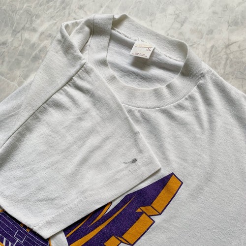 VTG 80s WASHINGTON HUSKIES 1983 NCAA T-SHIRT MADE IN USA SIZE M - Picture 5 of 6