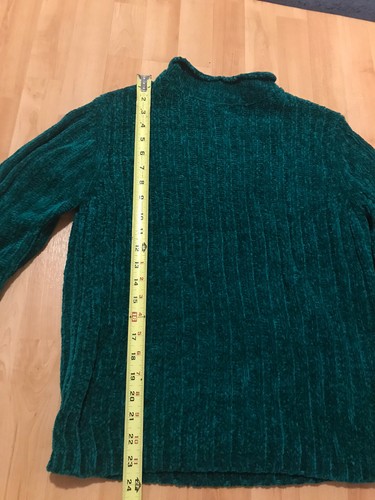 Hasting & Smith Turtleneck Green Sweater Woman's Medium RN 7854 100% Acrylic NWT - Picture 5 of 10