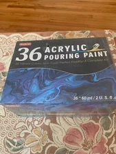 36 ACRYLIC POURING PAINT. A COMPLETE KIT. NEW IN BOX.SHUTTLE ART.