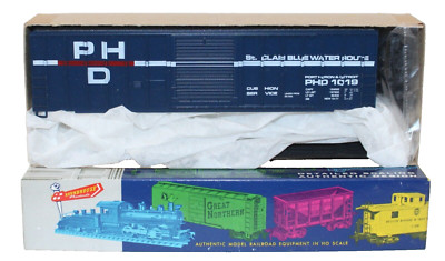 Roundhouse #1963 HO 50' FMC SD Box car kit PH&D 1019 NIB