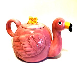 Pink-Flamingo-Teapot-Ceramic-Tea-Pot-Hand-Painted-Collections-Etc-9-inches-Long