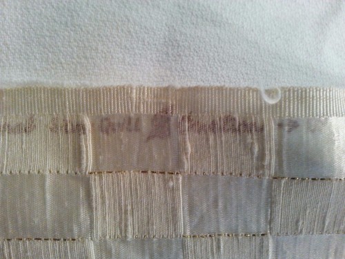 Minerva cream gold thread floral linen quill print tablecloth 46" x 76" vintage - Picture 5 of 6