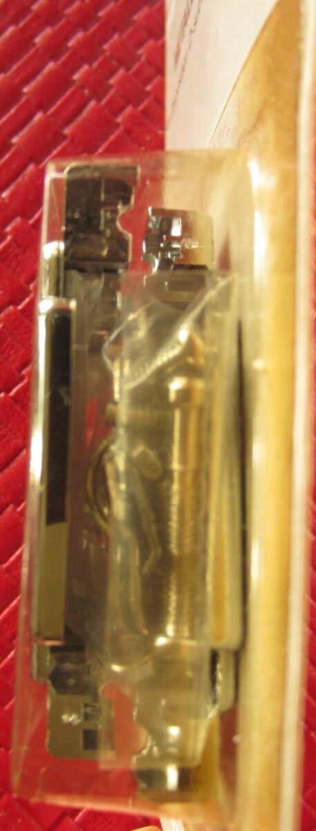 NOS Radio Shack 276-1536A metallized Hood for 25 position D NOS Radio Shack 276-1536A metallized Hood for 25 position D