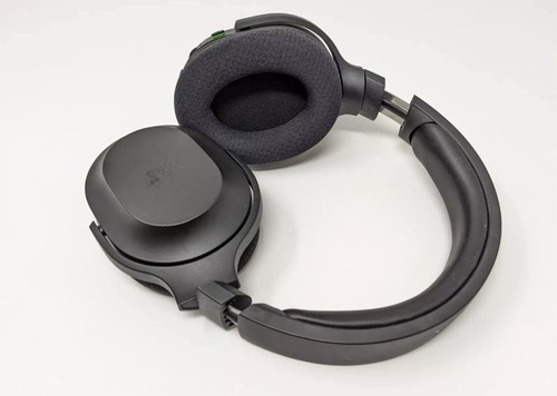 Auriculares inalámbricos multiplataforma para juegos y móviles Razer Barracuda X, negros - Imagen 5 de 8