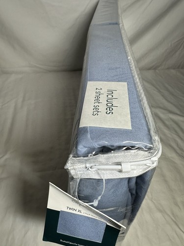 Charisma Brand complete bed sheet set. 2 pack. TWIN XL. NEVER OPENED - Picture 4 of 5