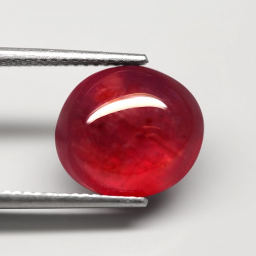 8.14Ct. Natural Gemstone Ruby Red Oval Cabochon Mozambique Good Sparkling! - Picture 4 of 7