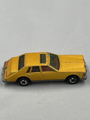 Vtg Hot Wheels Cadillac Seville Metalflake Gold Red Inter. Mattel 1980 Hong Kong